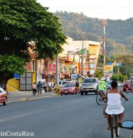 Discovering the Array of Tastes in Jaco’s Street Food Scene