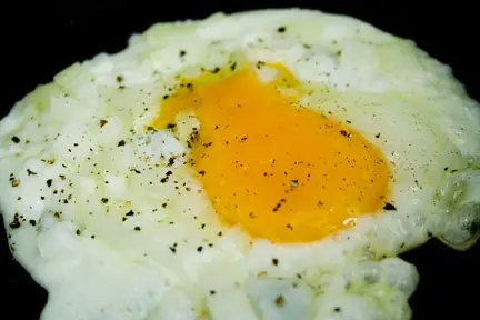 Cracked Egg with Onion