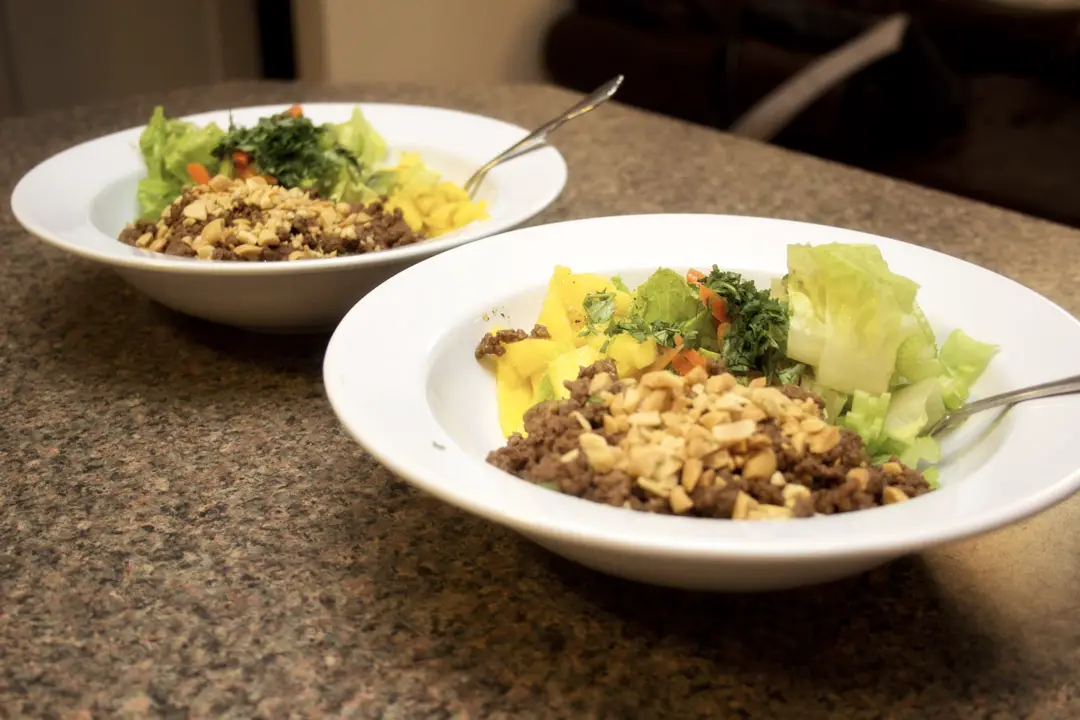 Asian Beef and Mango Salad