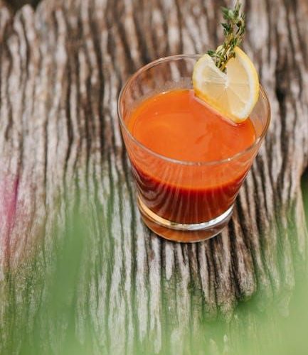 Budget-Friendly Delights: 5 Cocktails Under $5