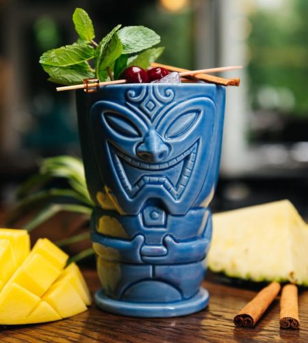 Top Picks for Handcrafted Cocktails in Jaco’s Bars